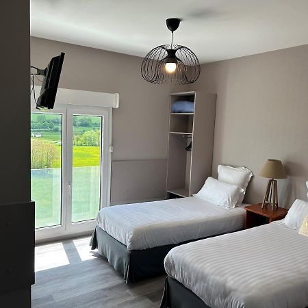 Logis Les Voiliers Hotel Peigney Eksteriør billede
