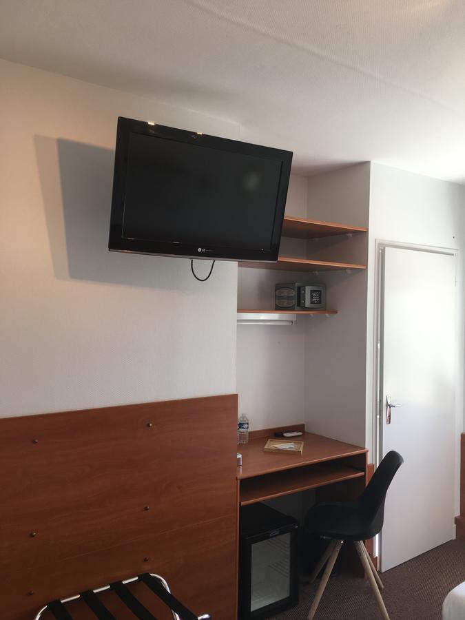 Logis Les Voiliers Hotel Peigney Eksteriør billede